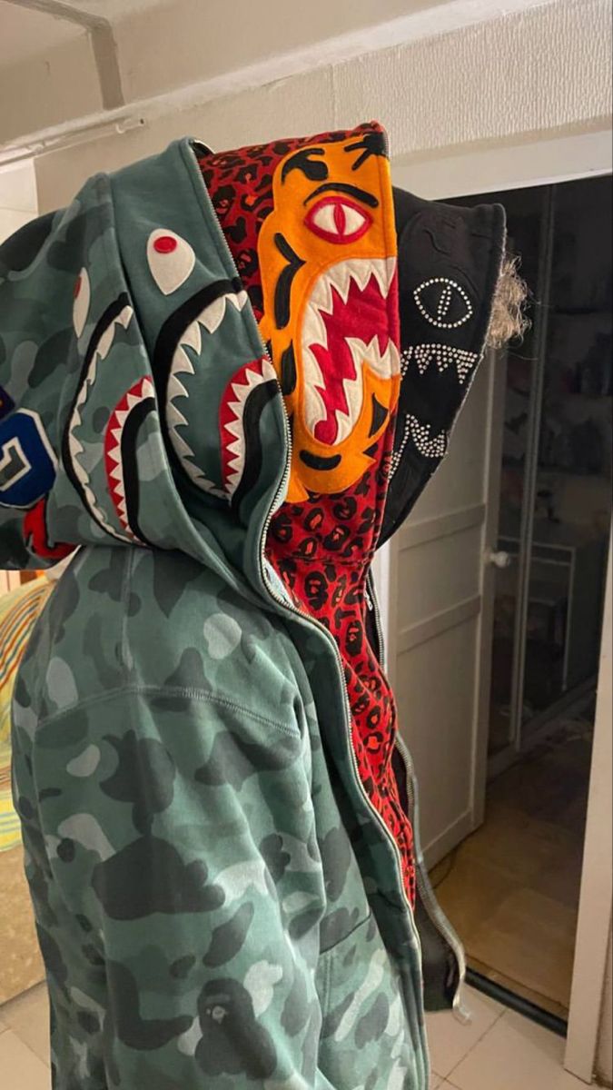 BAPESHARK HOODIE